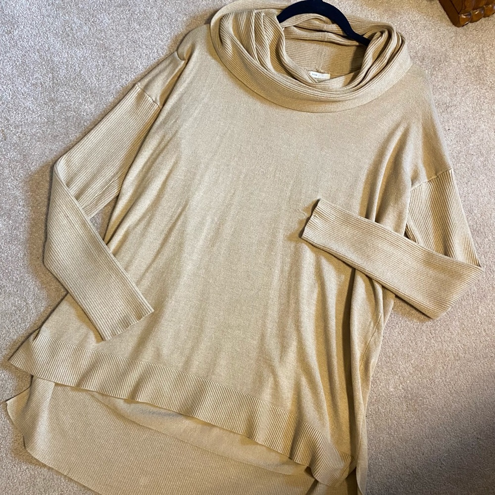 EUC Cato cowl neck tunic sweater sleeves medium